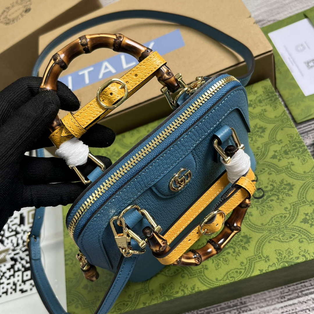 Gucci 715775 Gucci Diana Mini Tote Bag Blue leather