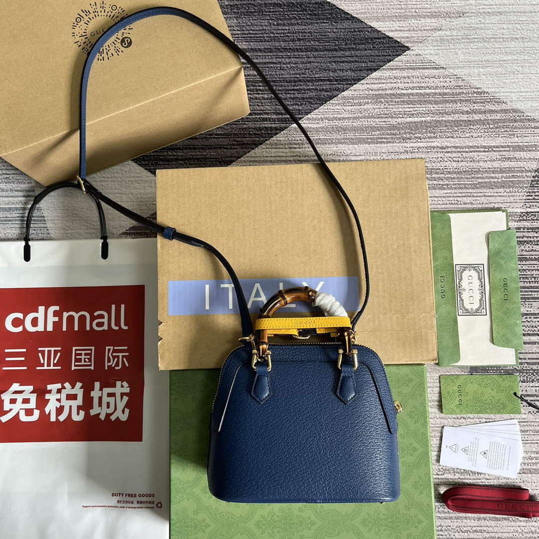 Gucci 715775 Gucci Diana Mini Tote Bag Royal blue leather