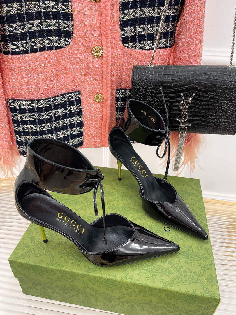 Gucci 717159 Women's high heel patent pump G56300