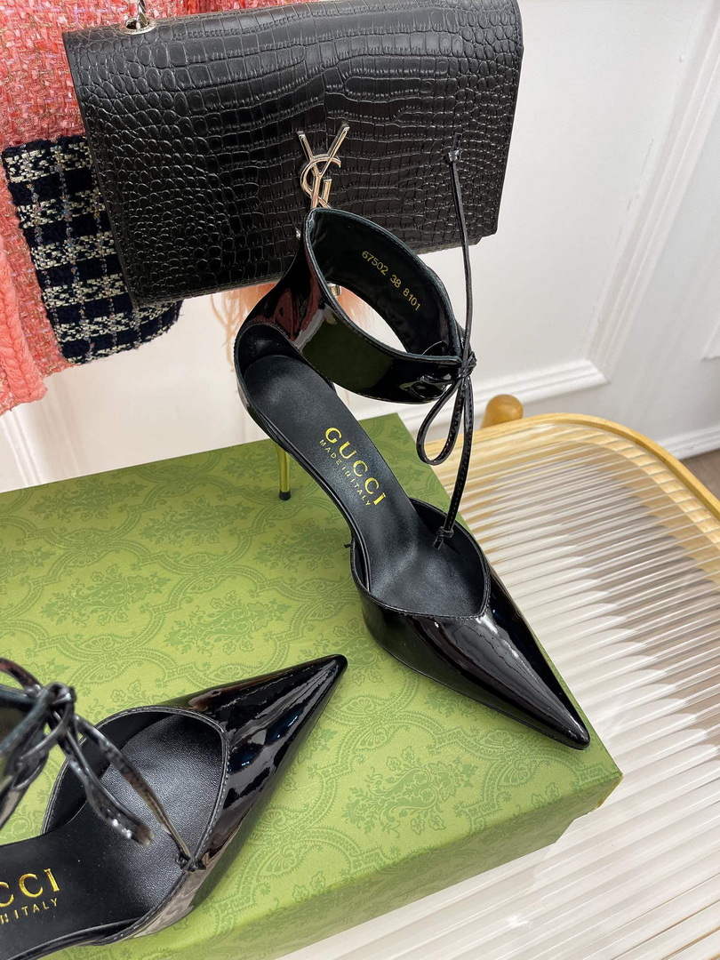 Gucci 717159 Women's high heel patent pump G56300