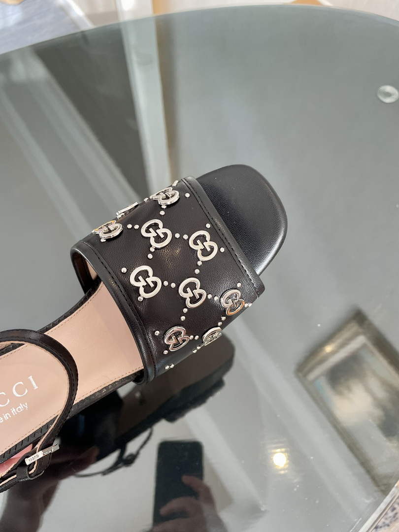 Gucci 719844 Women's Lnterlocking G Studs Sandal G56234 - 35 - View 5