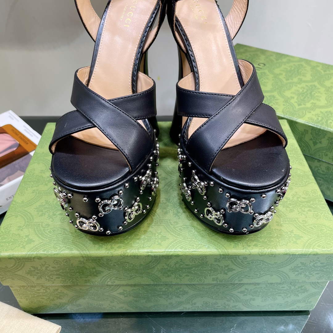 Gucci 719843 Women's Lnterlocking G Studs Sandal G56231