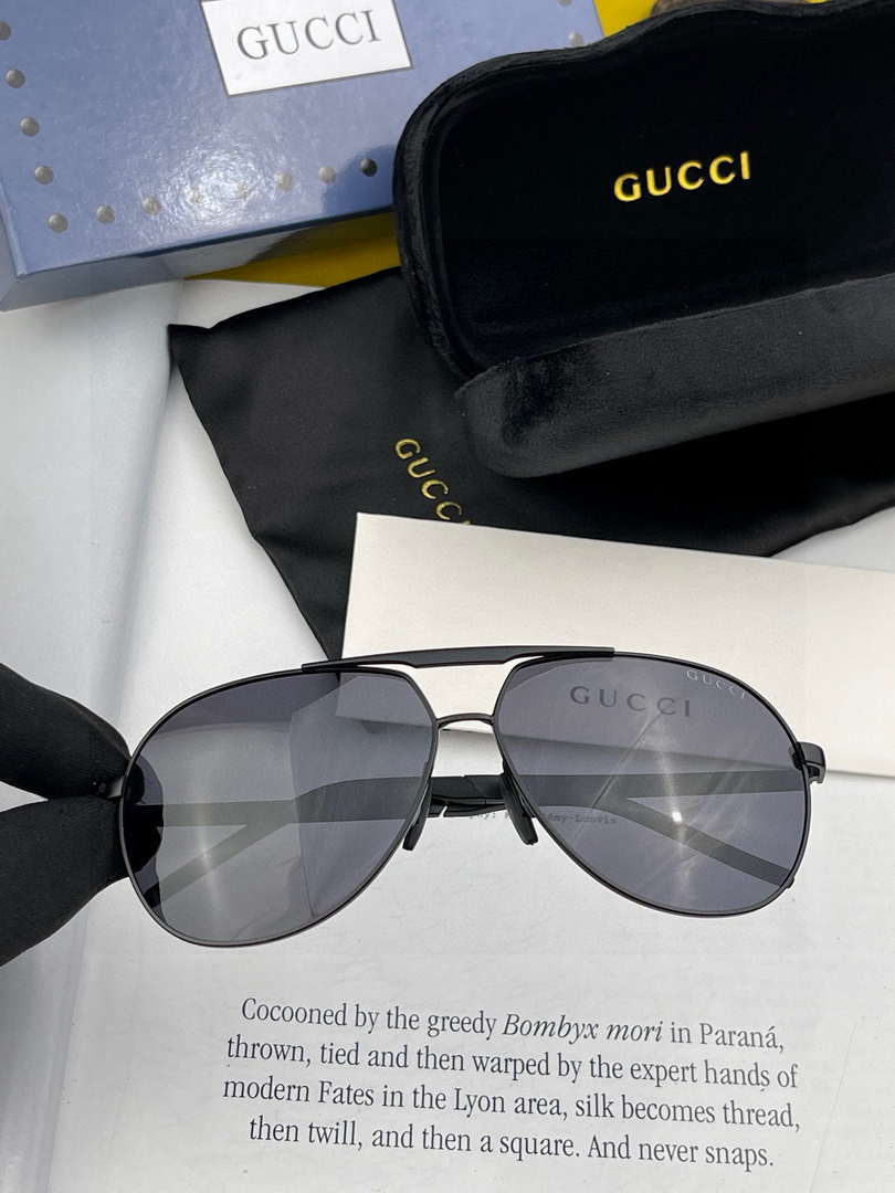 Gucci 720190 Sunglasses Luxury Fashion Show Sunglasses G991453