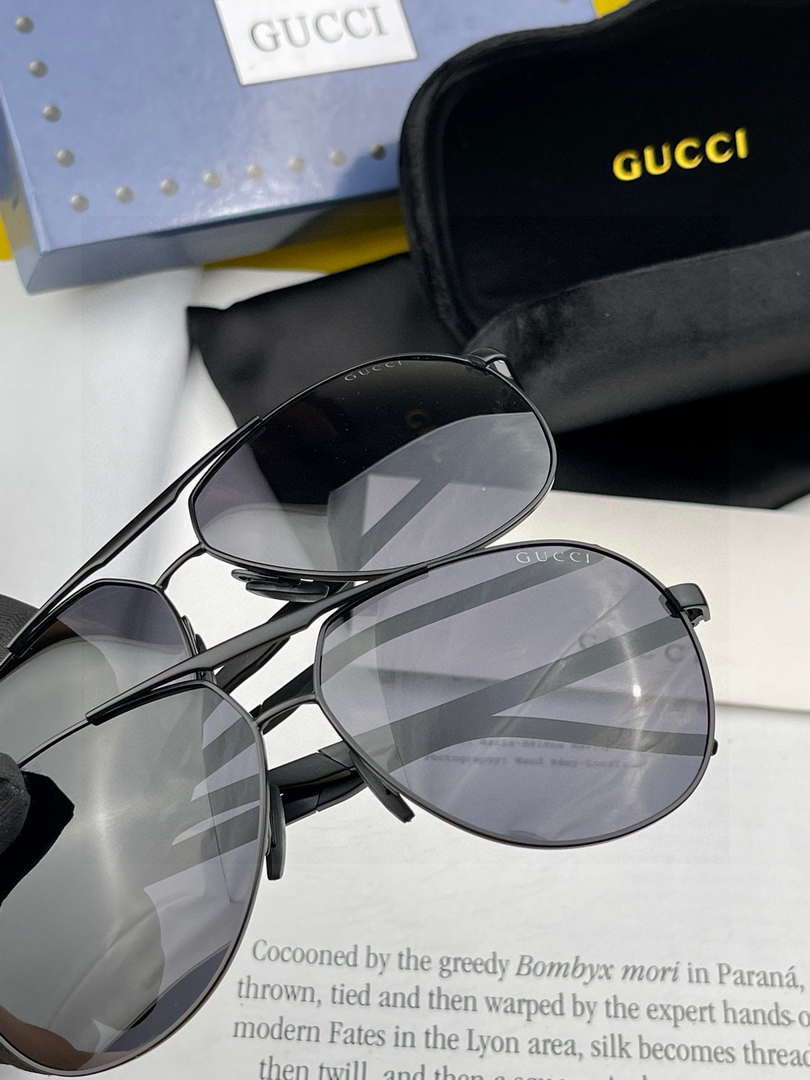 Gucci 720190 Sunglasses Luxury Fashion Show Sunglasses G991453