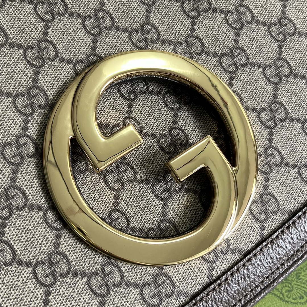 Gucci 721172 Blondie Medium top handle bag Beige and ebony GG Supreme canvas