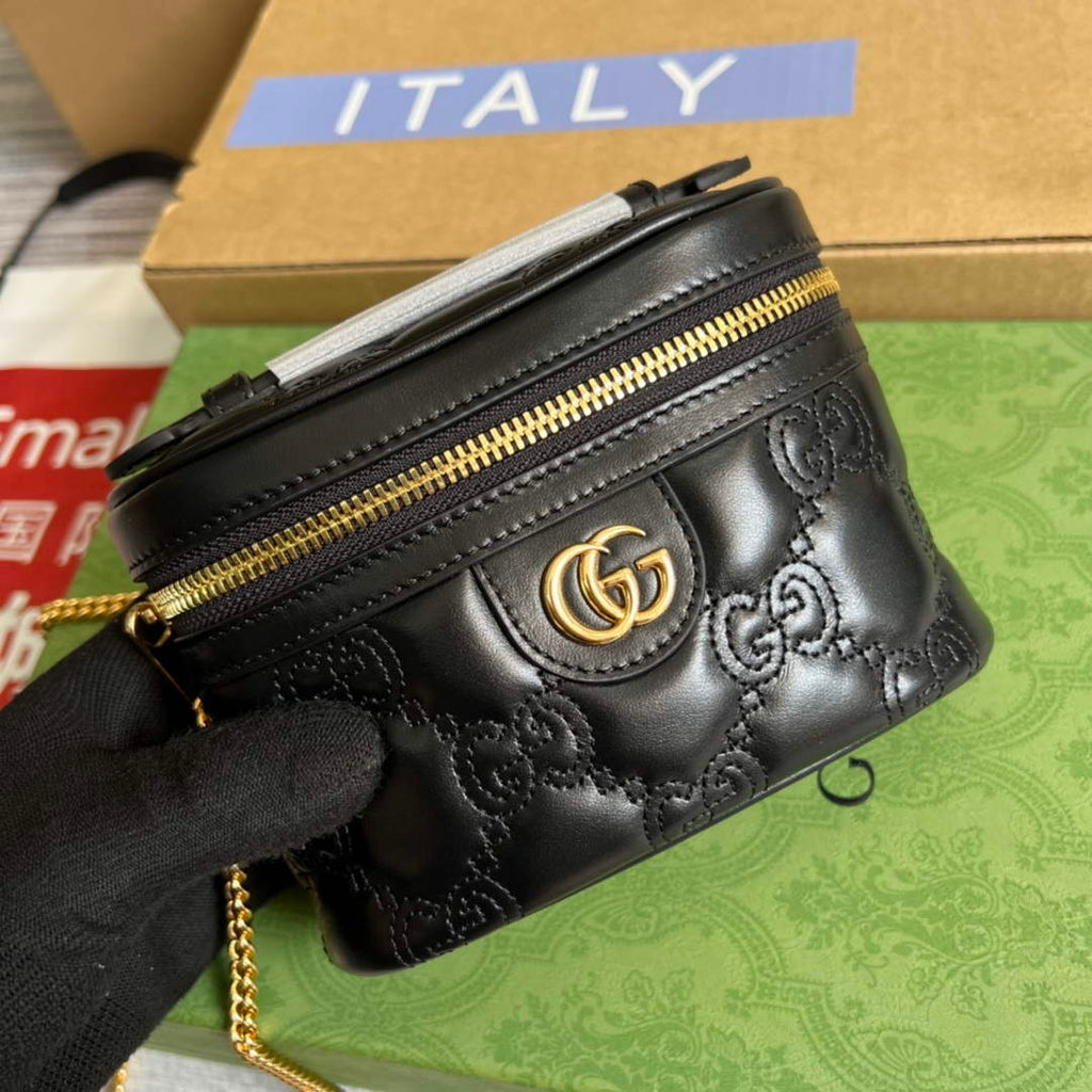 Gucci 723770 GG Matelass¨¦ Top Handle Mini Bag Black