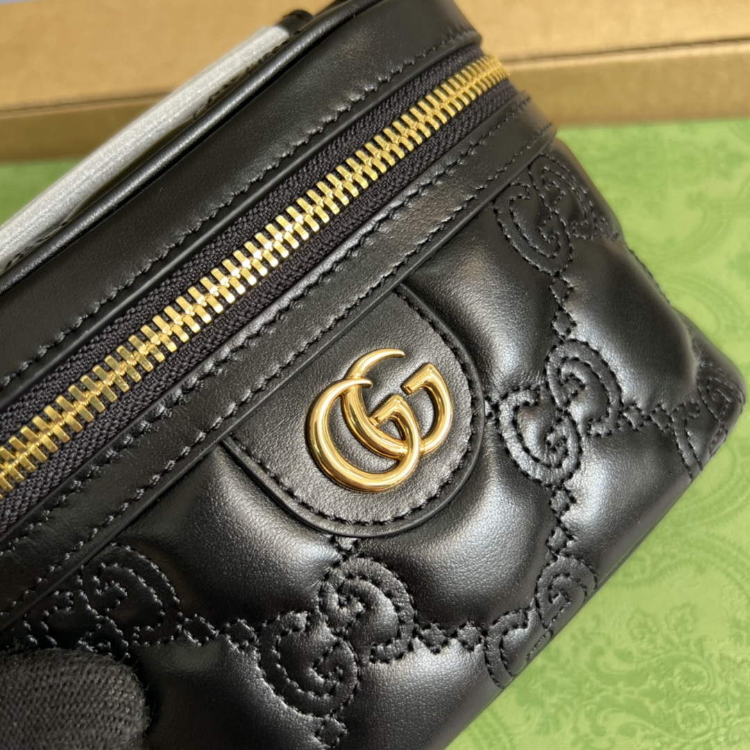 Gucci 723770 GG Matelass¨¦ Top Handle Mini Bag Black