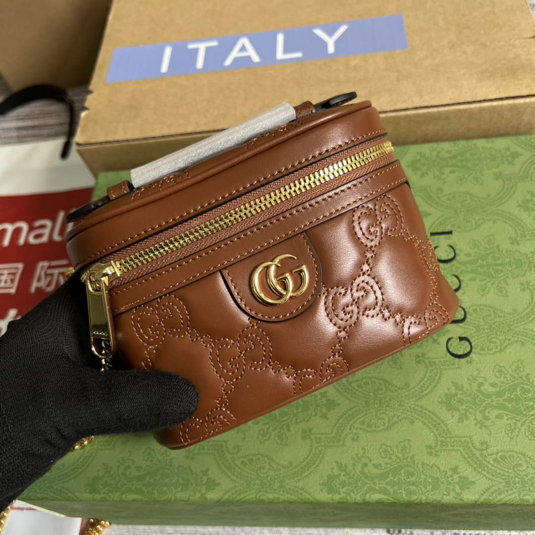 Gucci 723770 GG Matelass¨¦ Top Handle Mini Bag Brown