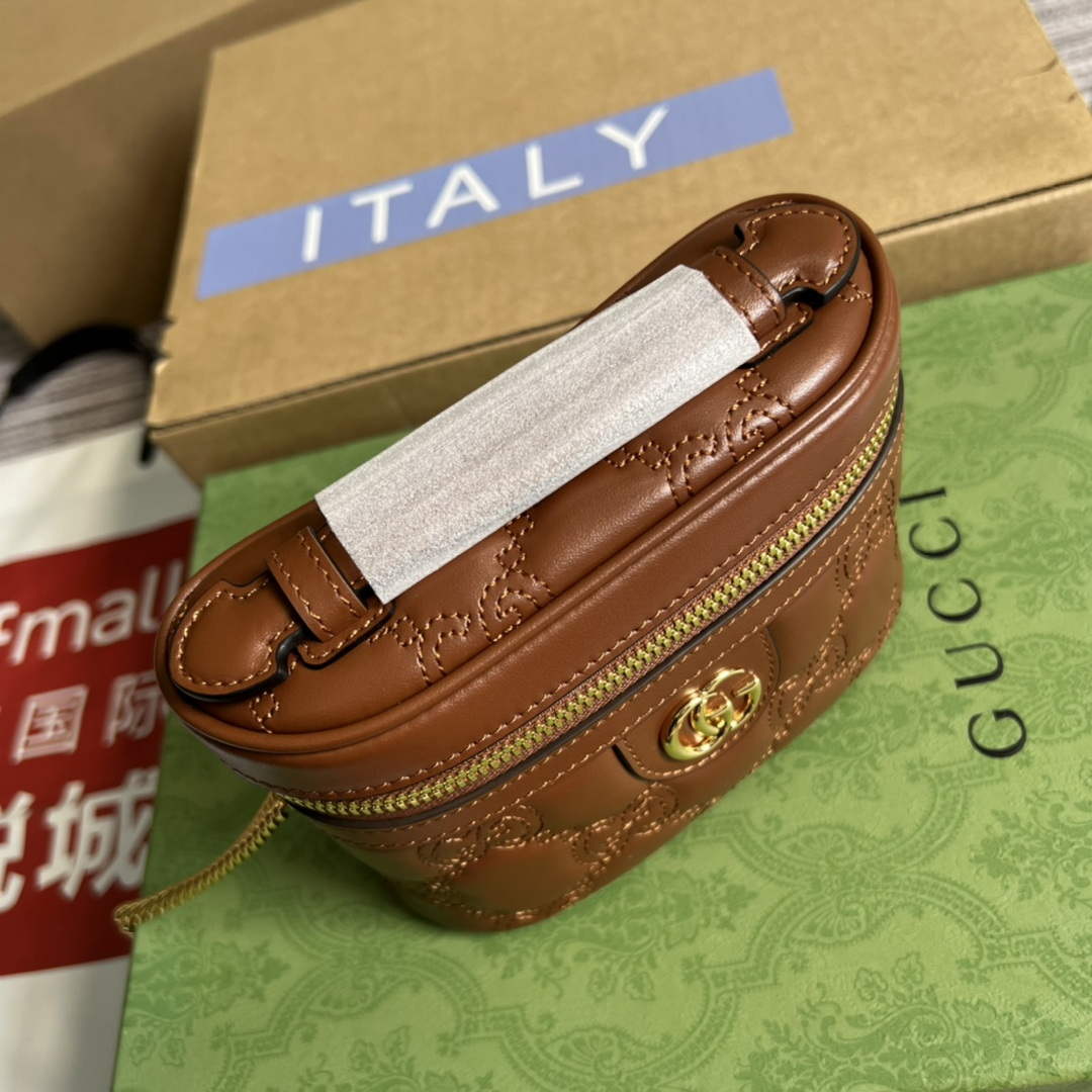 Gucci 723770 GG Matelass¨¦ Top Handle Mini Bag Brown
