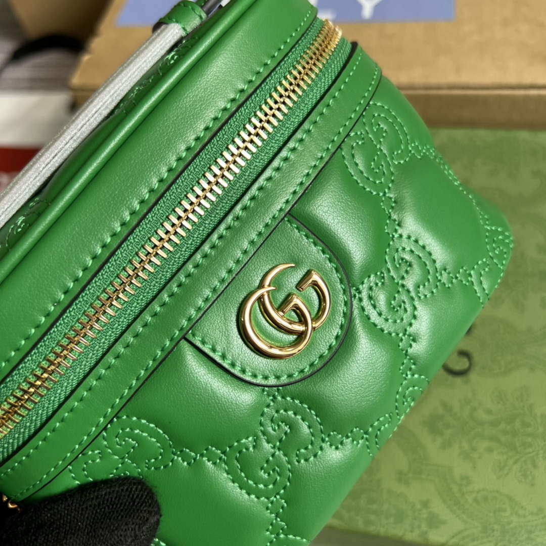 Gucci 723770 GG Matelass¨¦ Top Handle Mini Bag Green