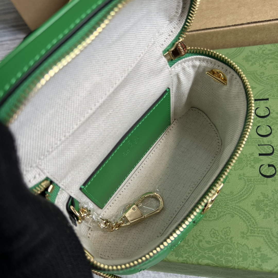 Gucci 723770 GG Matelass¨¦ Top Handle Mini Bag Green