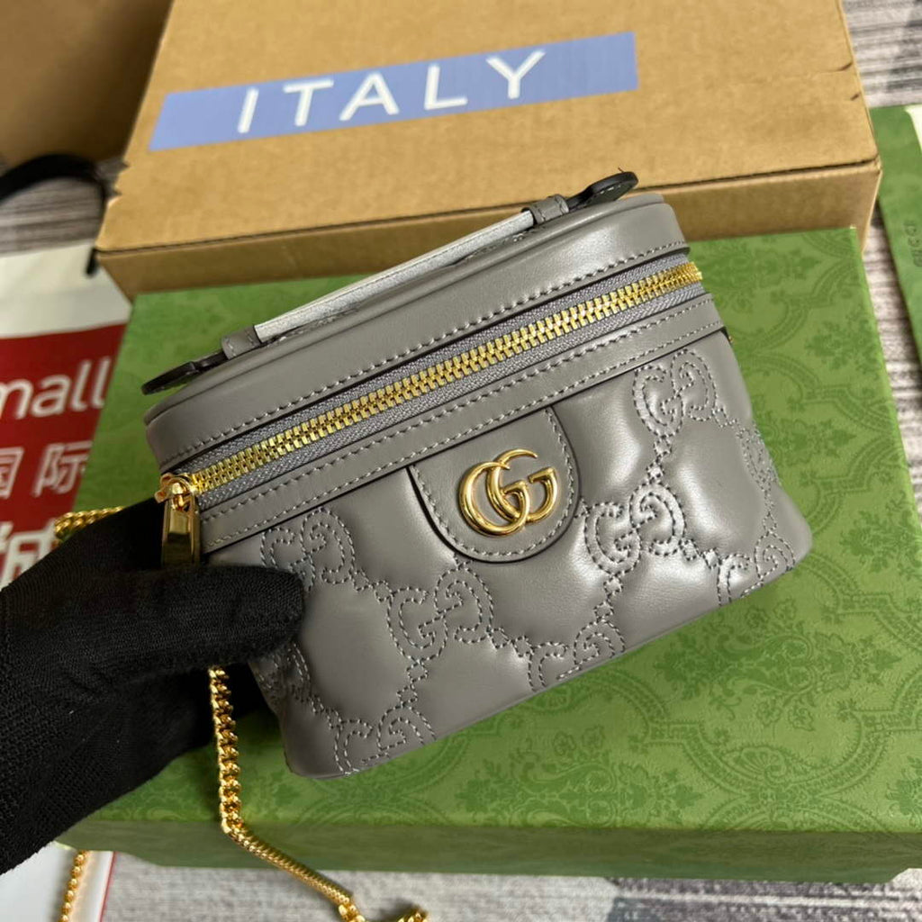 Gucci 723770 GG Matelass¨¦ Top Handle Mini Bag Grey