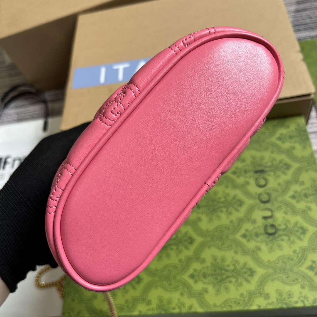 Gucci 723770 GG Matelass¨¦ Top Handle Mini Bag Pink