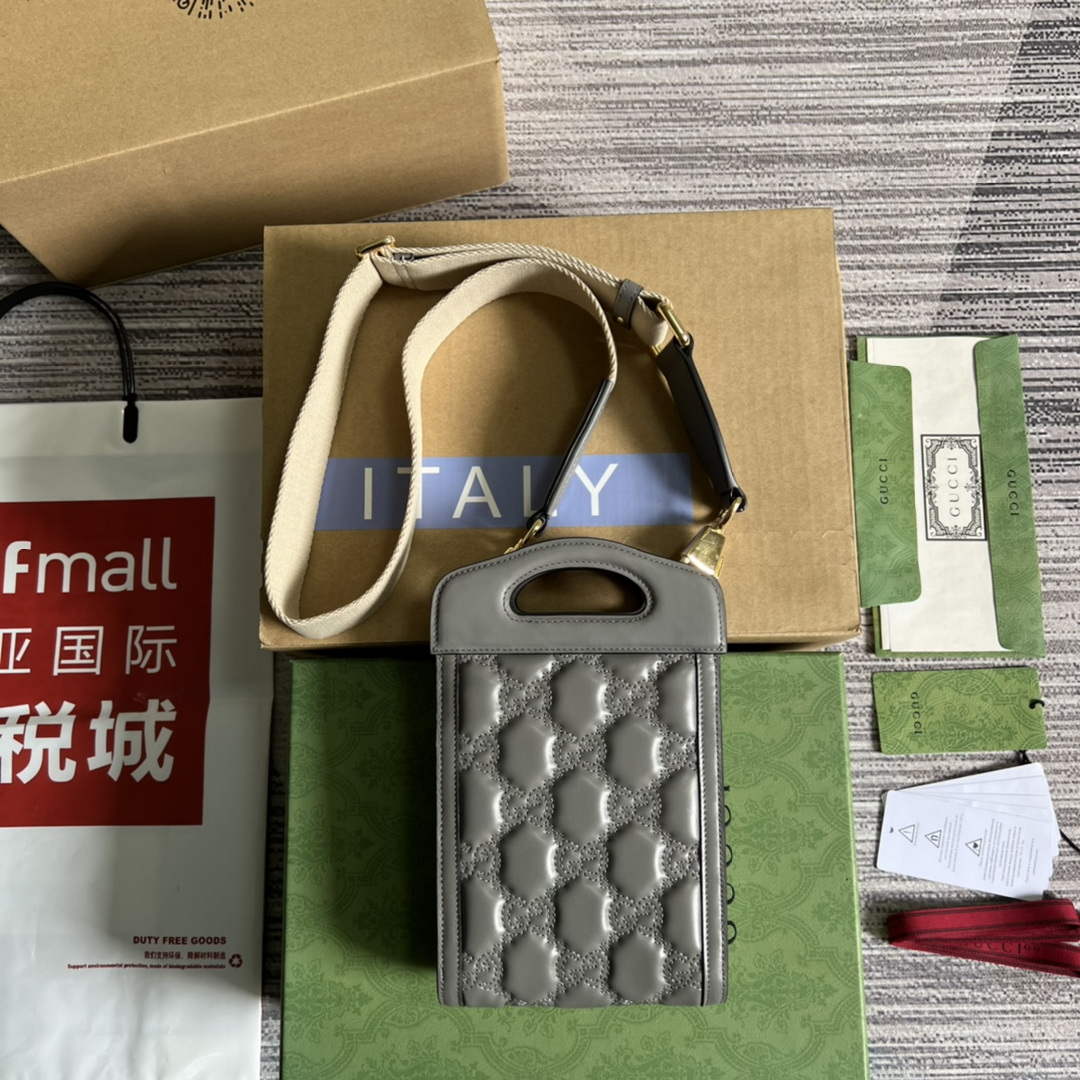 Gucci 723776 GG Matelass¨¦ Top Handle Mini Bag Grey