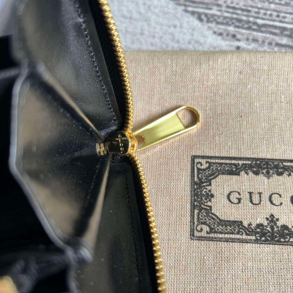 Gucci 723784 GG Matelass¨¦ Zip-Around Wallet Black