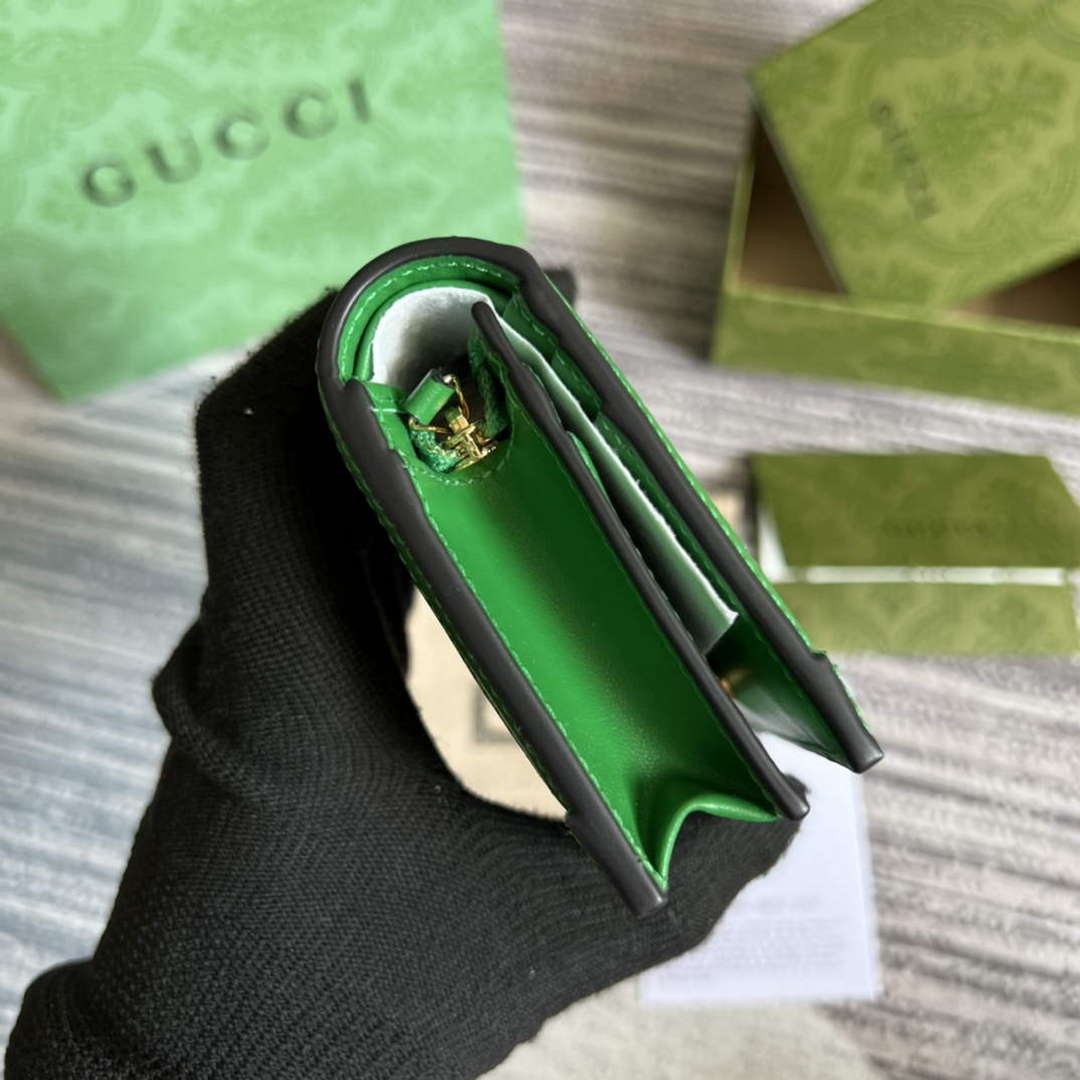 Gucci 723786 GG Matelass¨¦ Card Case Wallet Green