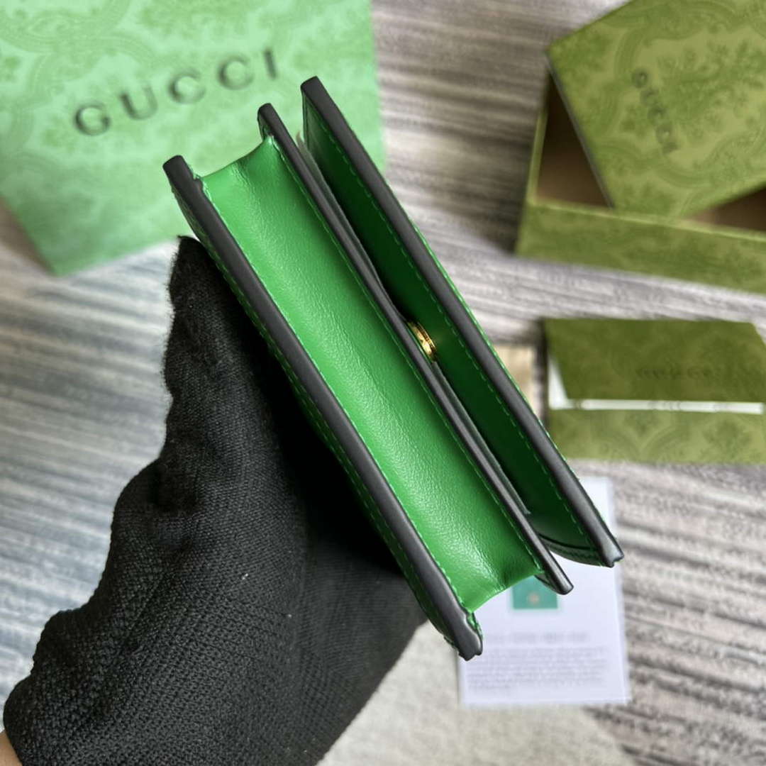 Gucci 723786 GG Matelass¨¦ Card Case Wallet Green