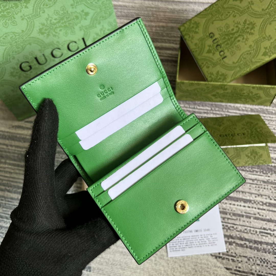 Gucci 723786 GG Matelass¨¦ Card Case Wallet Green