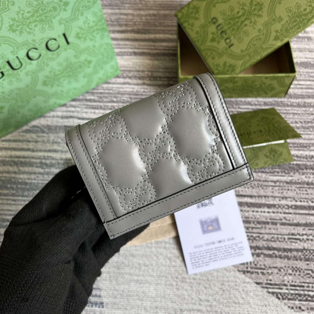 Gucci 723786 GG Matelass¨¦ Card Case Wallet Grey