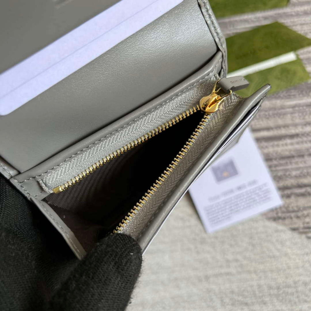 Gucci 723786 GG Matelass¨¦ Card Case Wallet Grey