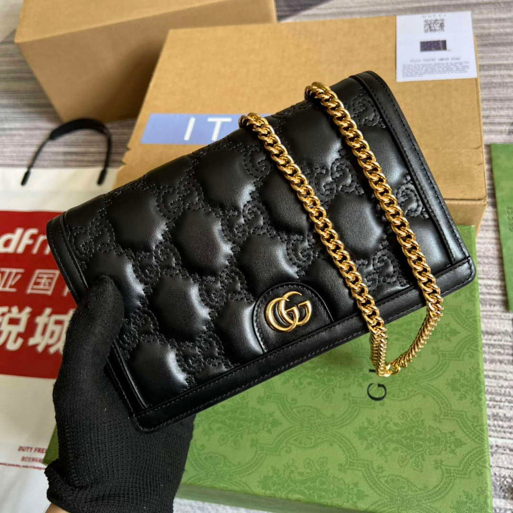 Gucci 723787 GG Matelass¨¦ Chain Wallet Black