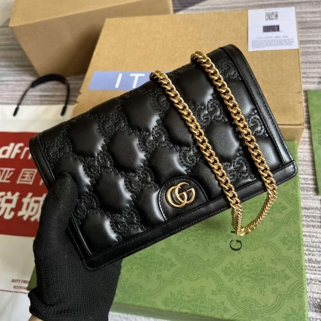 Gucci 723787 GG Matelass¨¦ Chain Wallet Black