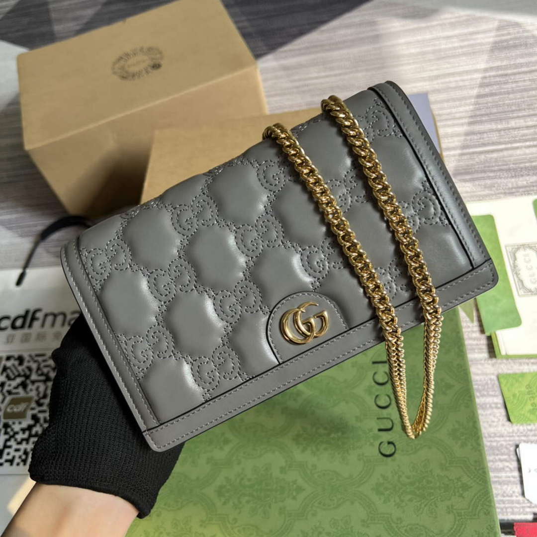 Gucci 723787 GG Matelass¨¦ Chain Wallet Grey