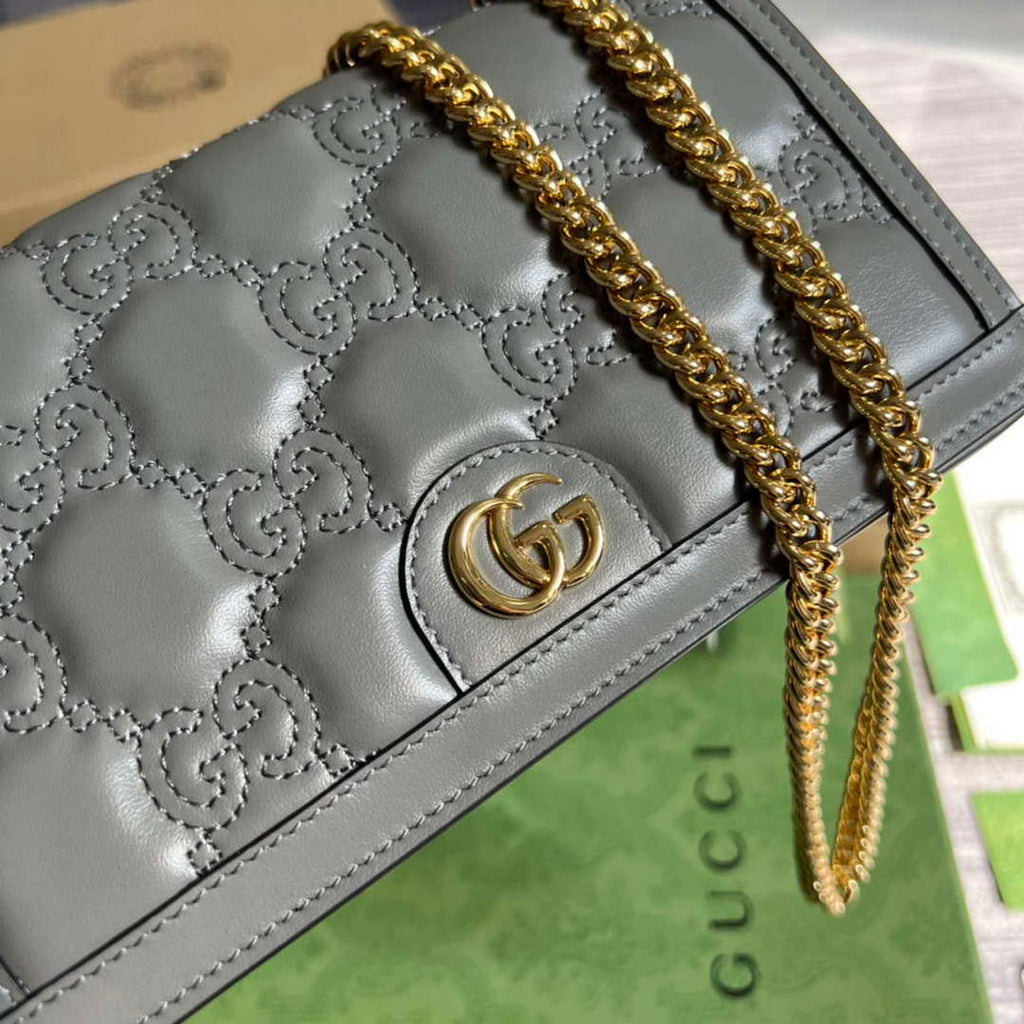 Gucci 723787 GG Matelass¨¦ Chain Wallet Grey