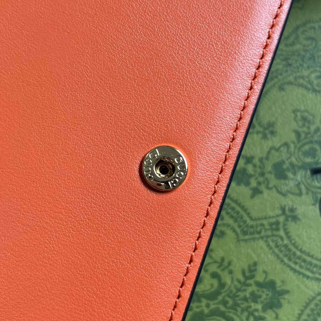 Gucci 723787 GG Matelass¨¦ Chain Wallet Orange