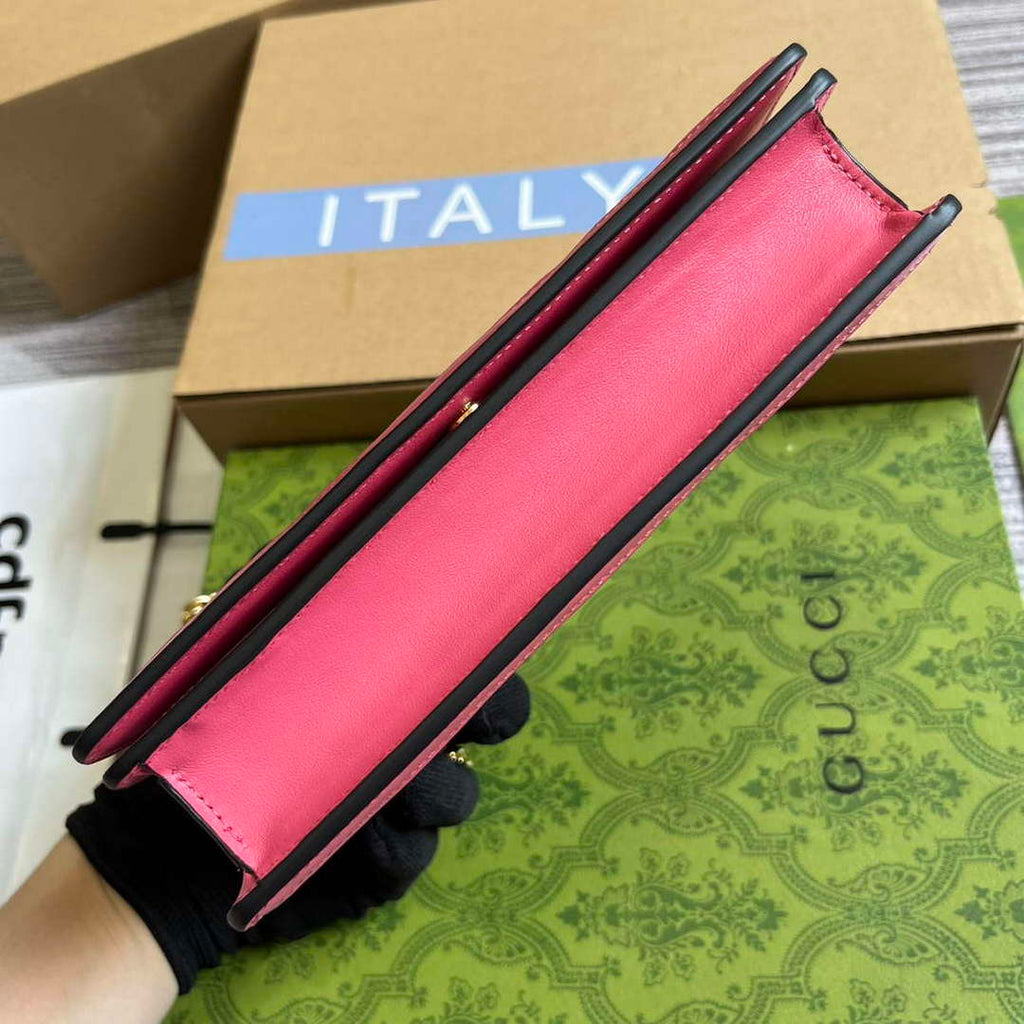 Gucci 723787 GG Matelass¨¦ Chain Wallet Rose pink