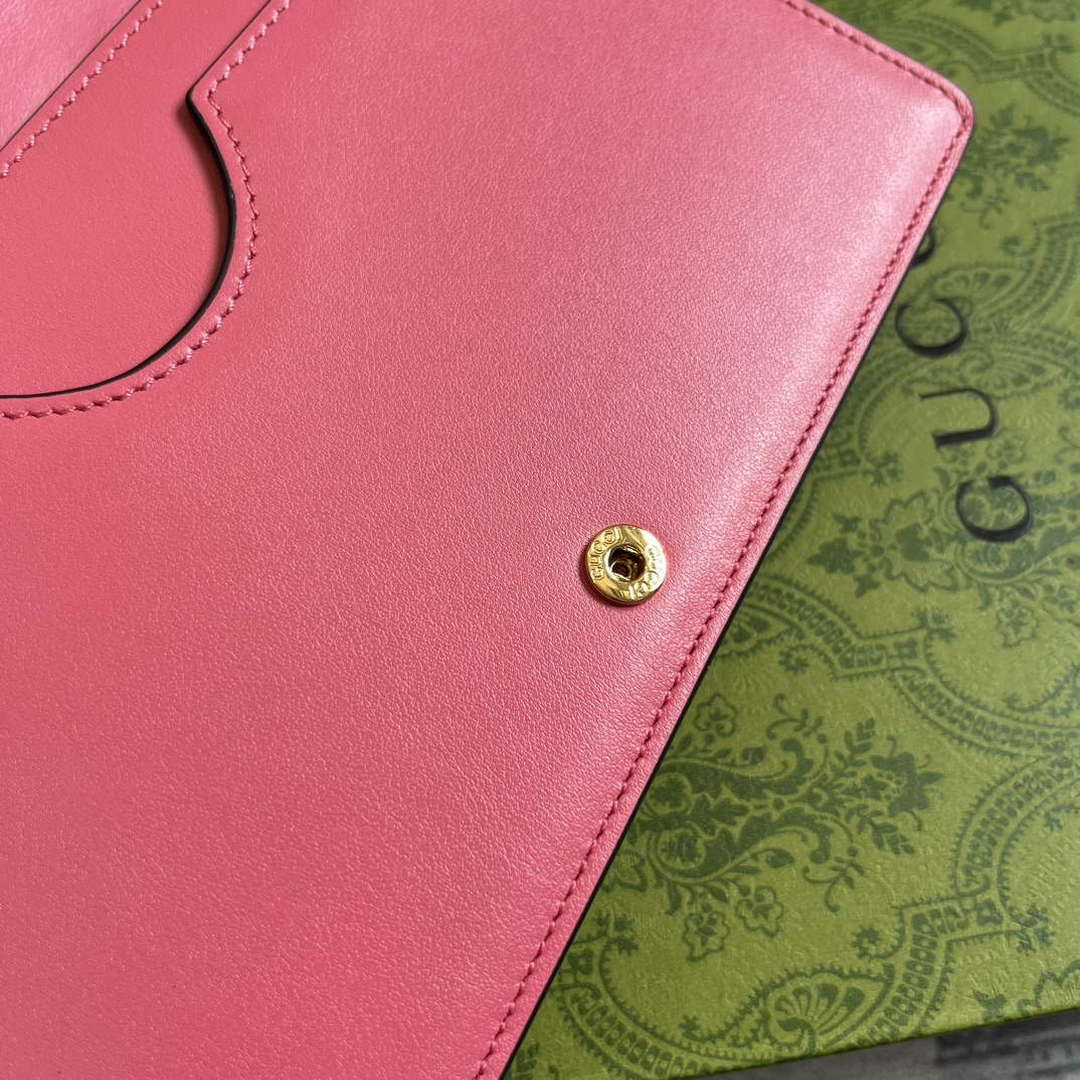 Gucci 723787 GG Matelass¨¦ Chain Wallet Rose pink