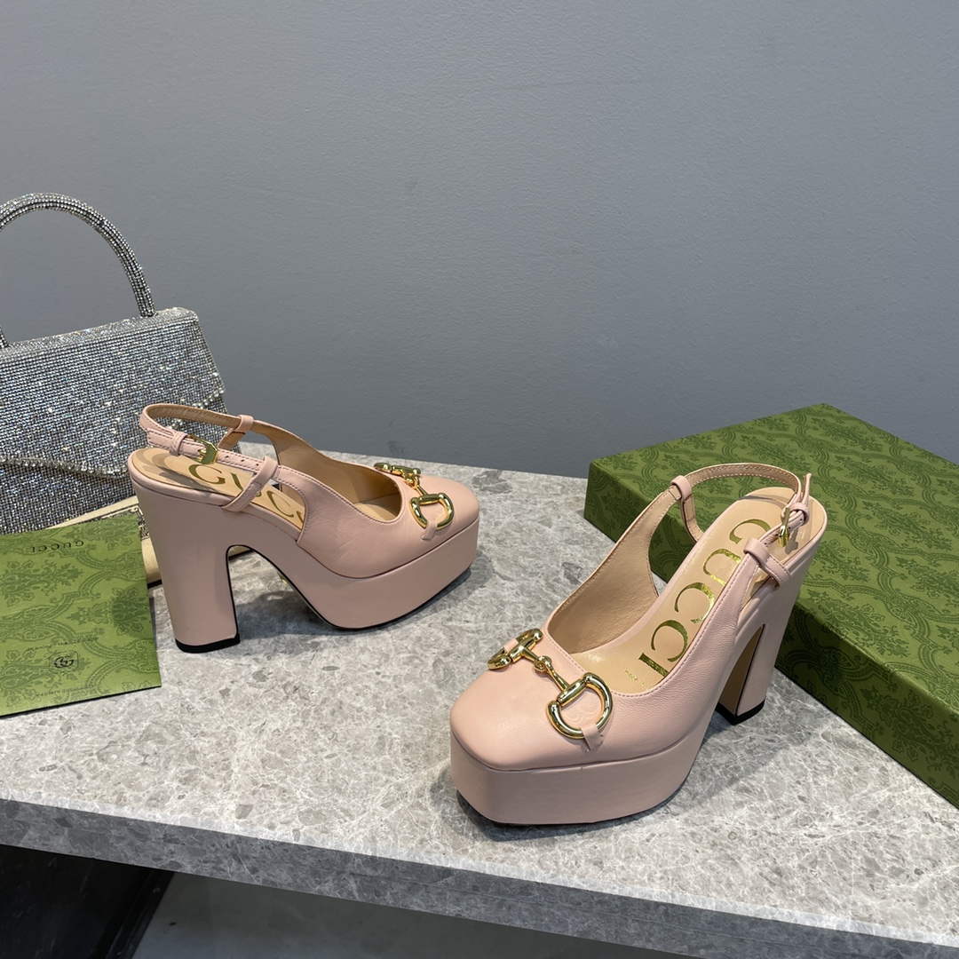 Gucci 723837 Women's high heel pump G66744