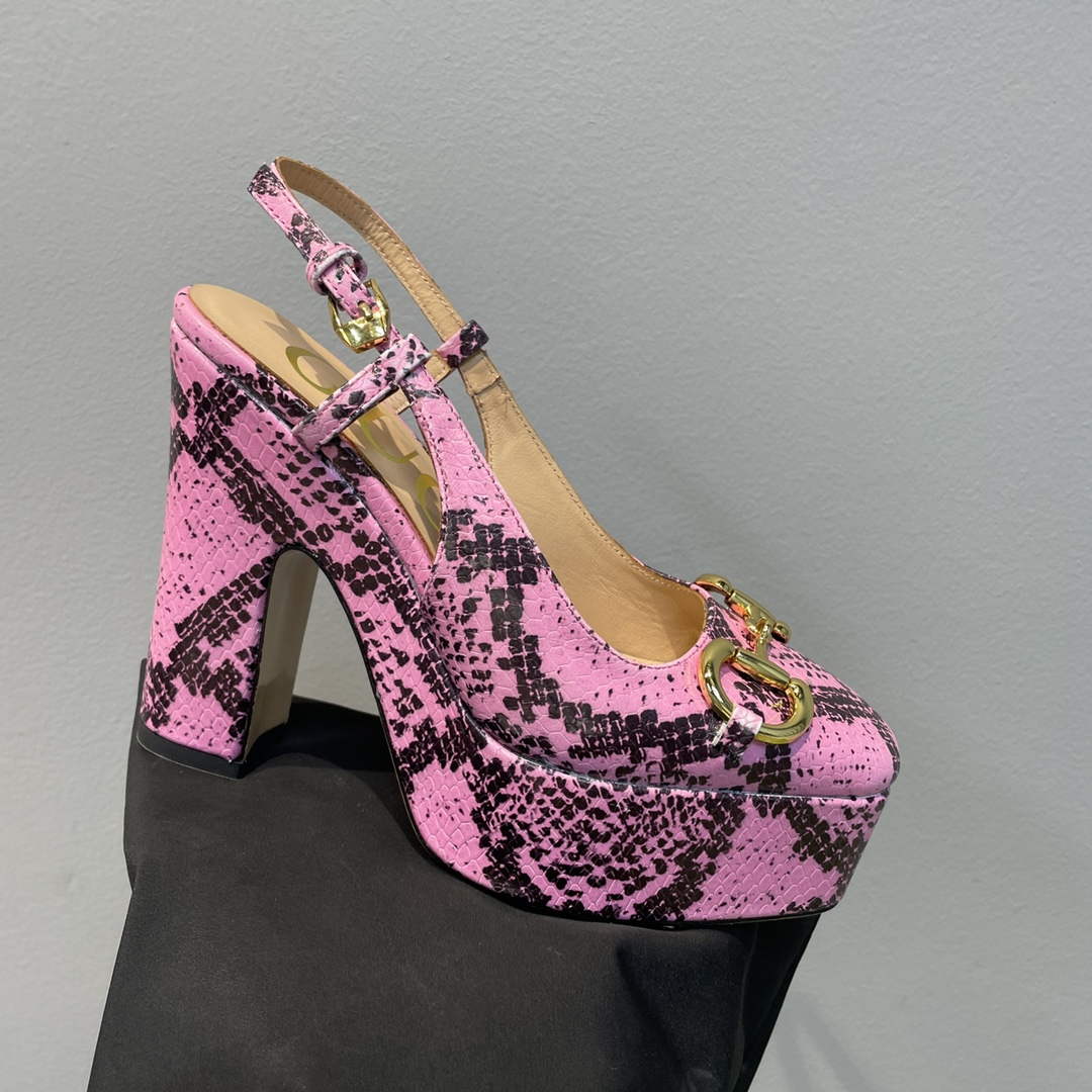 Gucci 723837 Women's python print high heel pump G66745