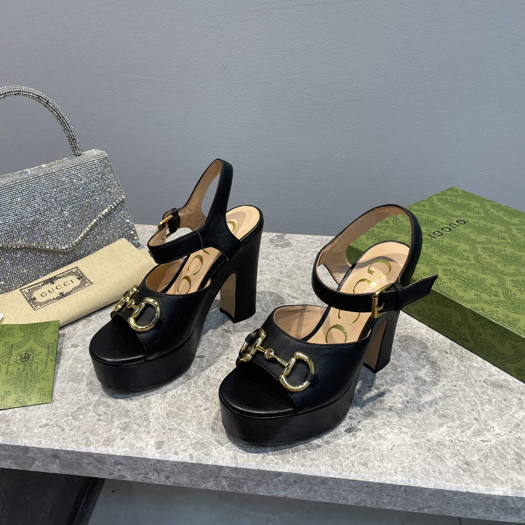 Gucci 723838 Women's high heel pump G66747