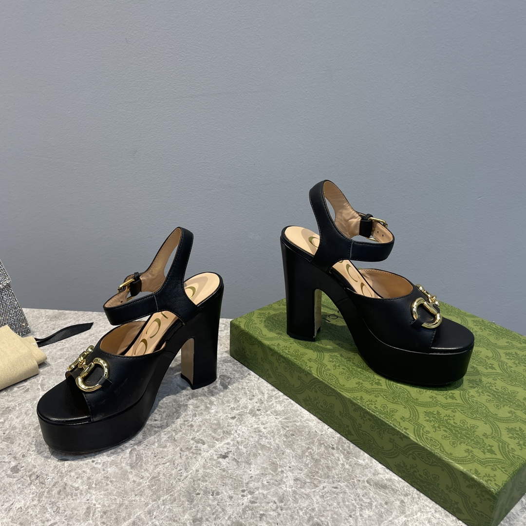 Gucci 723838 Women's high heel pump G66747