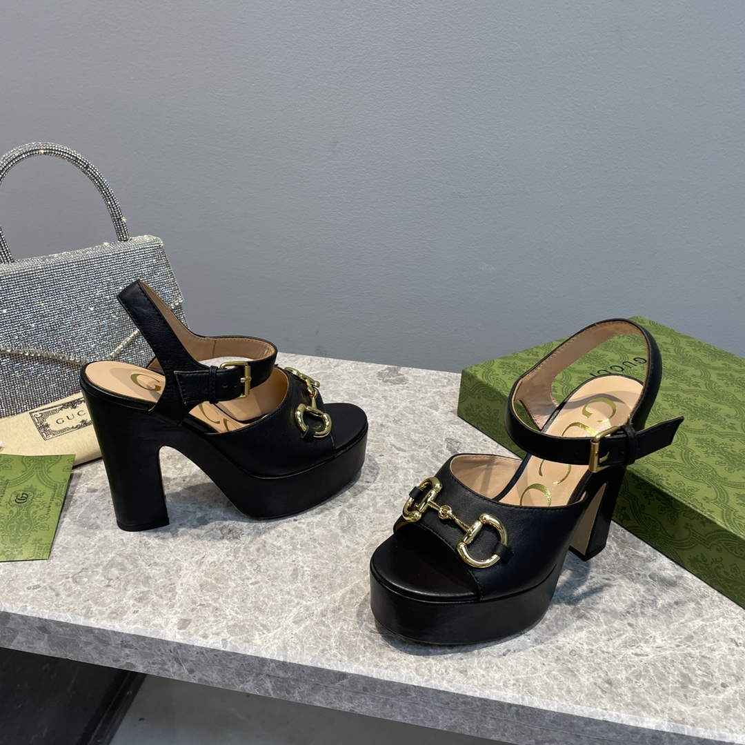 Gucci 723838 Women's high heel pump G66747