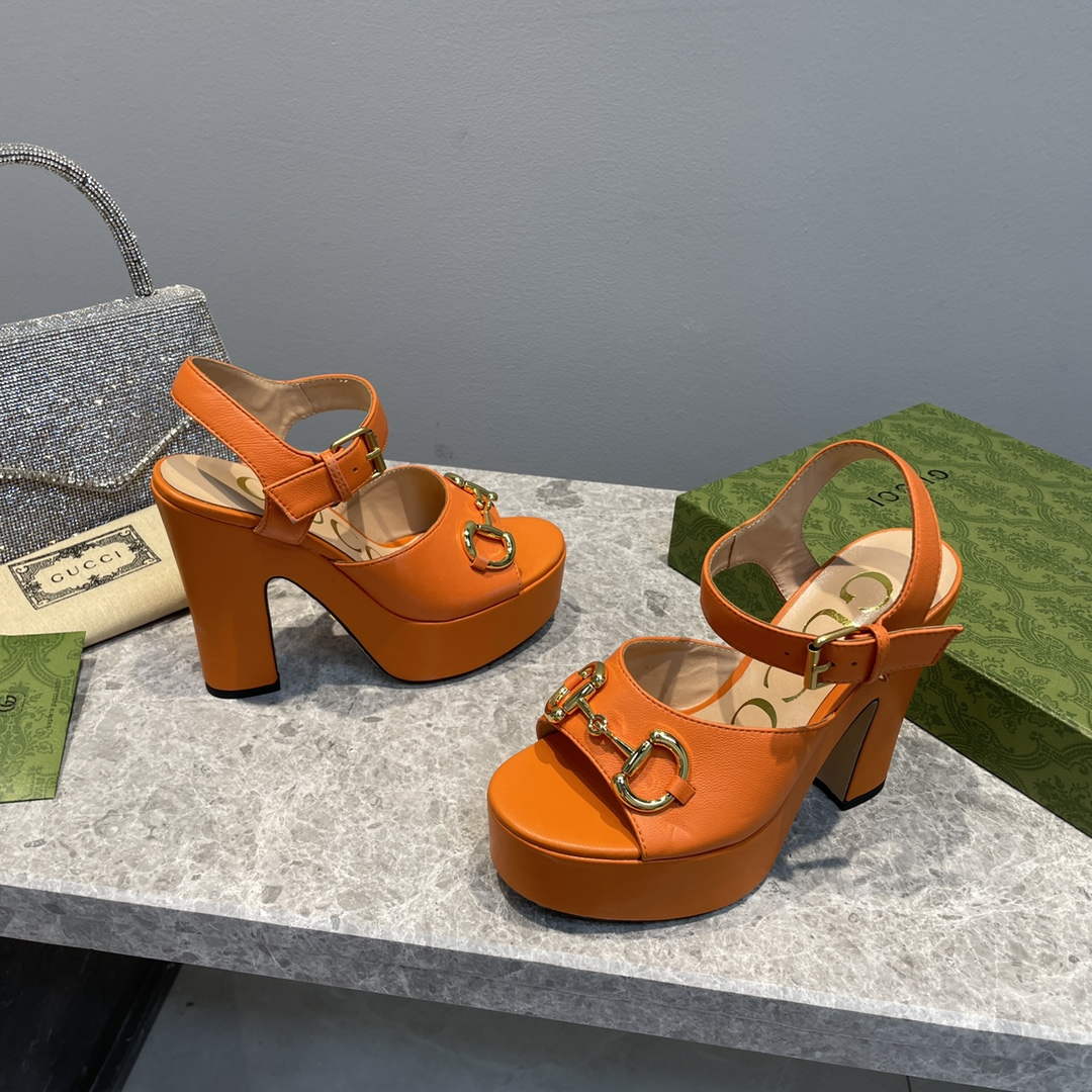 Gucci 723838 Women's high heel pump G66749