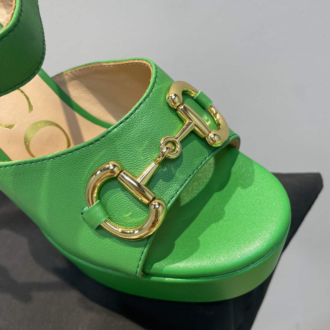 Gucci 723838 Women's high heel pump G66751