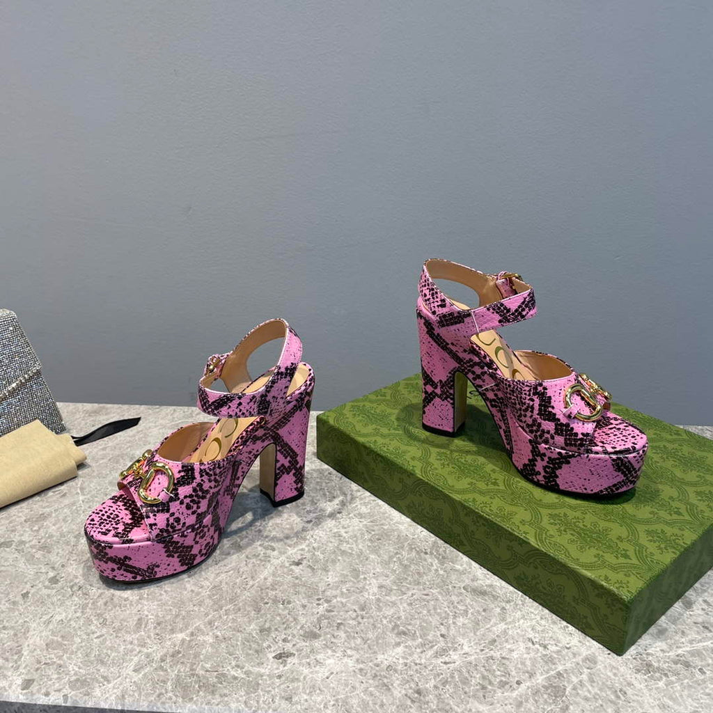 Gucci 723838 Women's python print high heel pump G66752