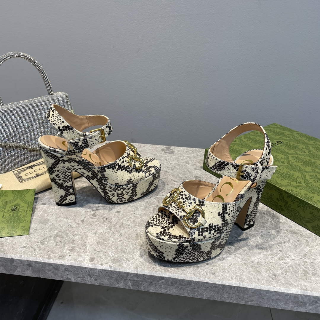 Gucci 723838 Women's python print high heel pump G66753 - 35 - View 5
