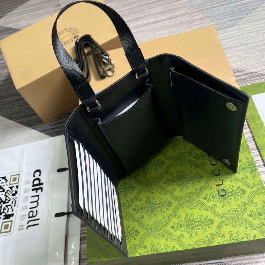 Gucci 724358 GG Top Handle Wallet Black