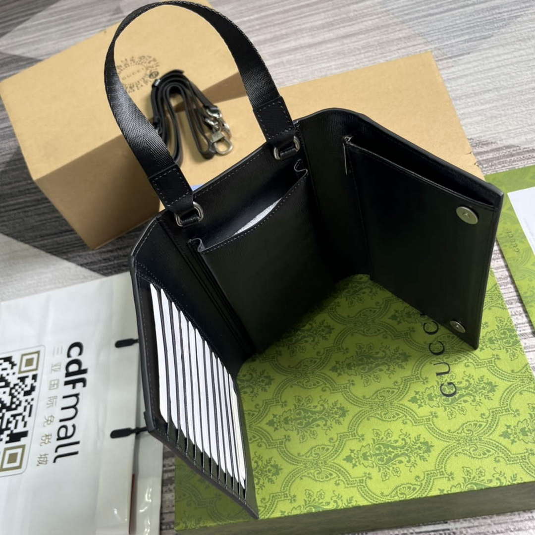 Gucci 724358 GG Top Handle Wallet Black