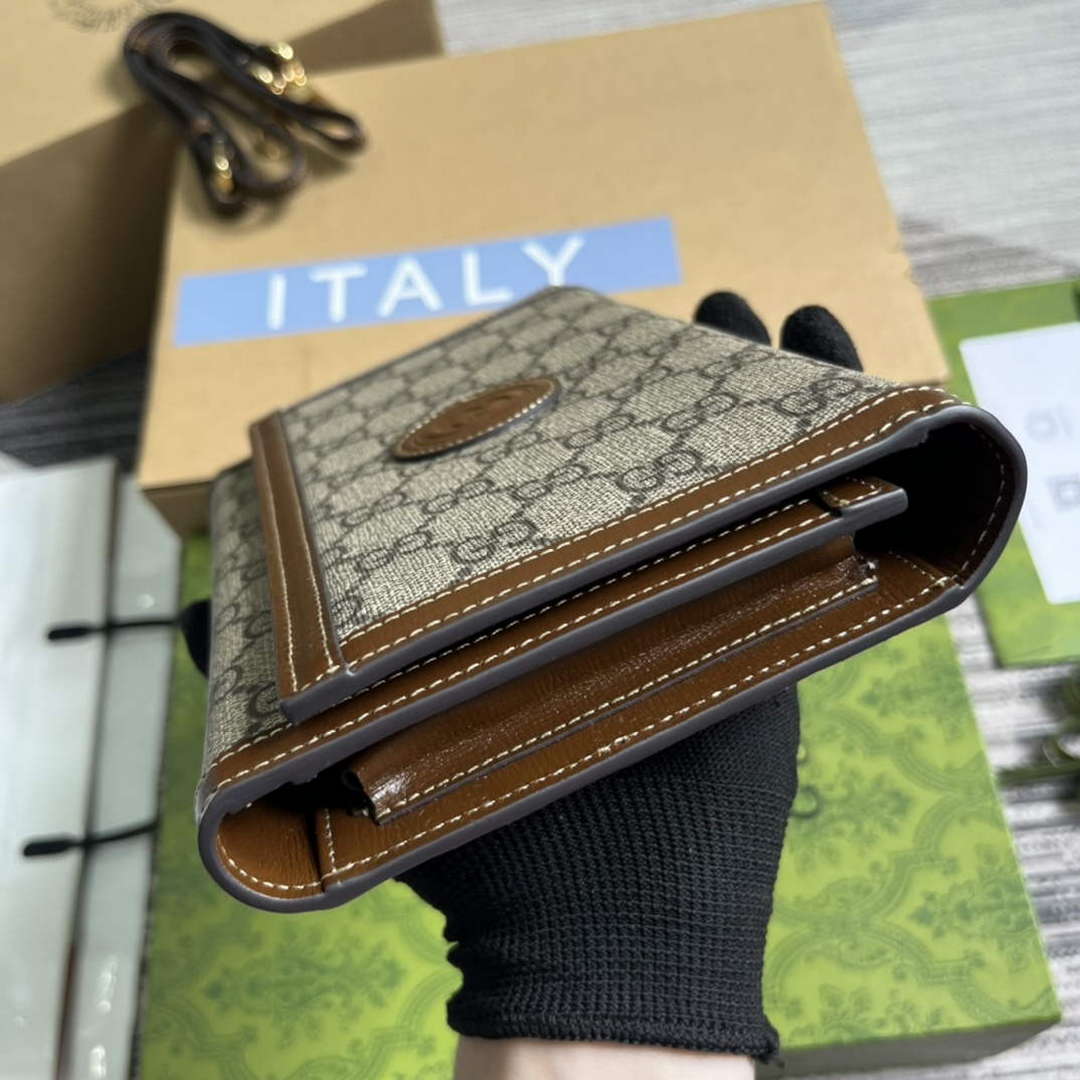 Gucci 724358 GG Top Handle Wallet Brown