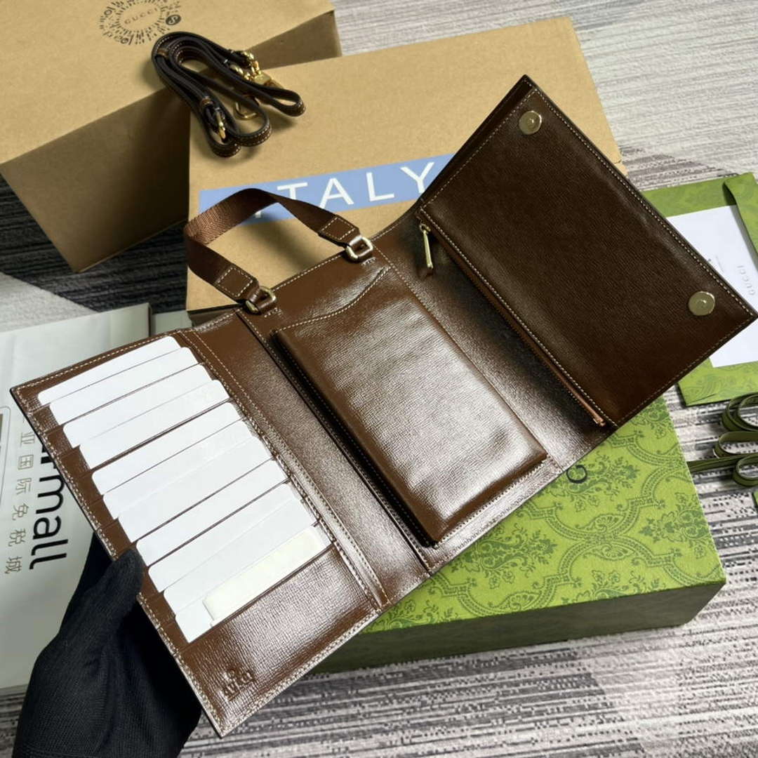 Gucci 724358 GG Top Handle Wallet Brown