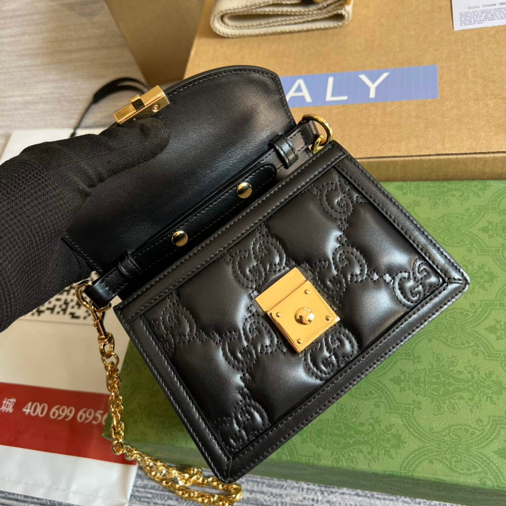 Gucci 724499 GG Matelass¨¦ Small Top Handle Bag Black