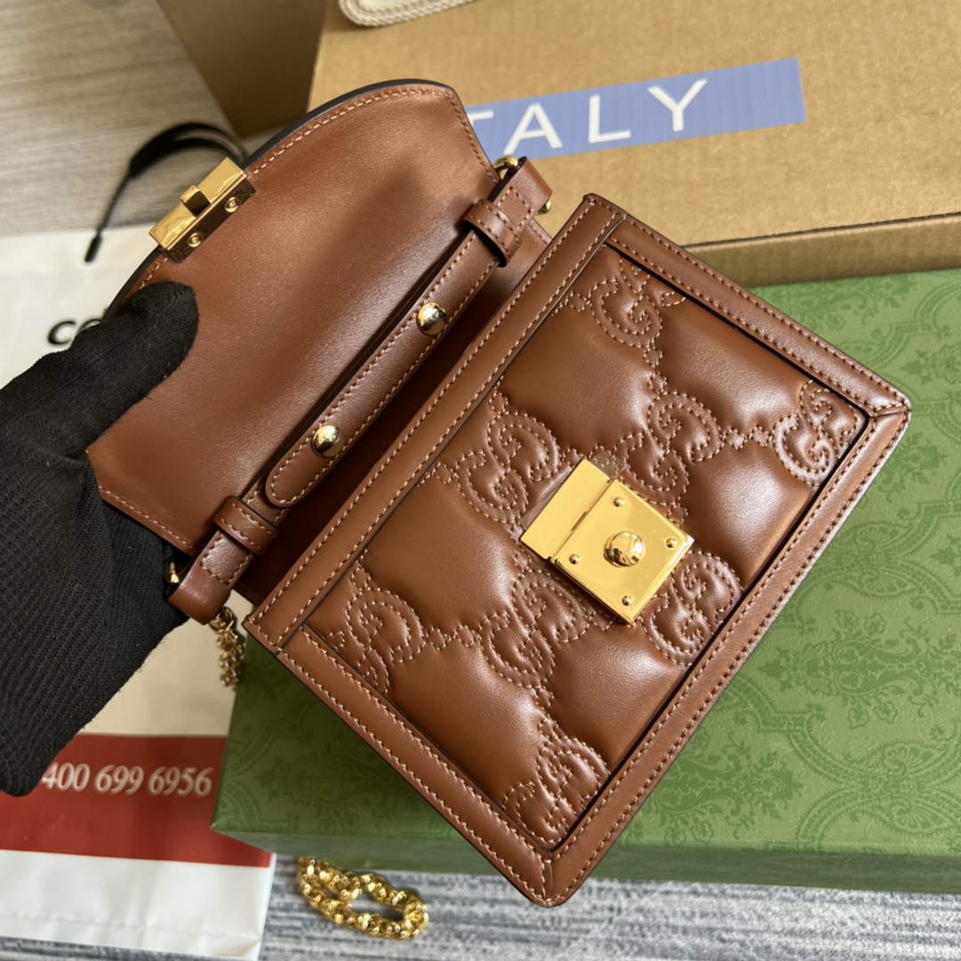 Gucci 724499 GG Matelass¨¦ Small Top Handle Bag Brown