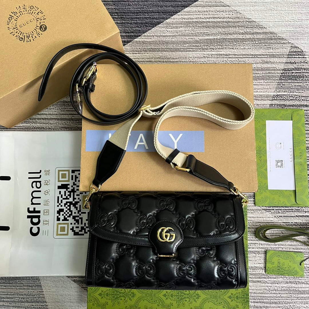Gucci 724529 GG Matelass¨¦ Small Bag Black