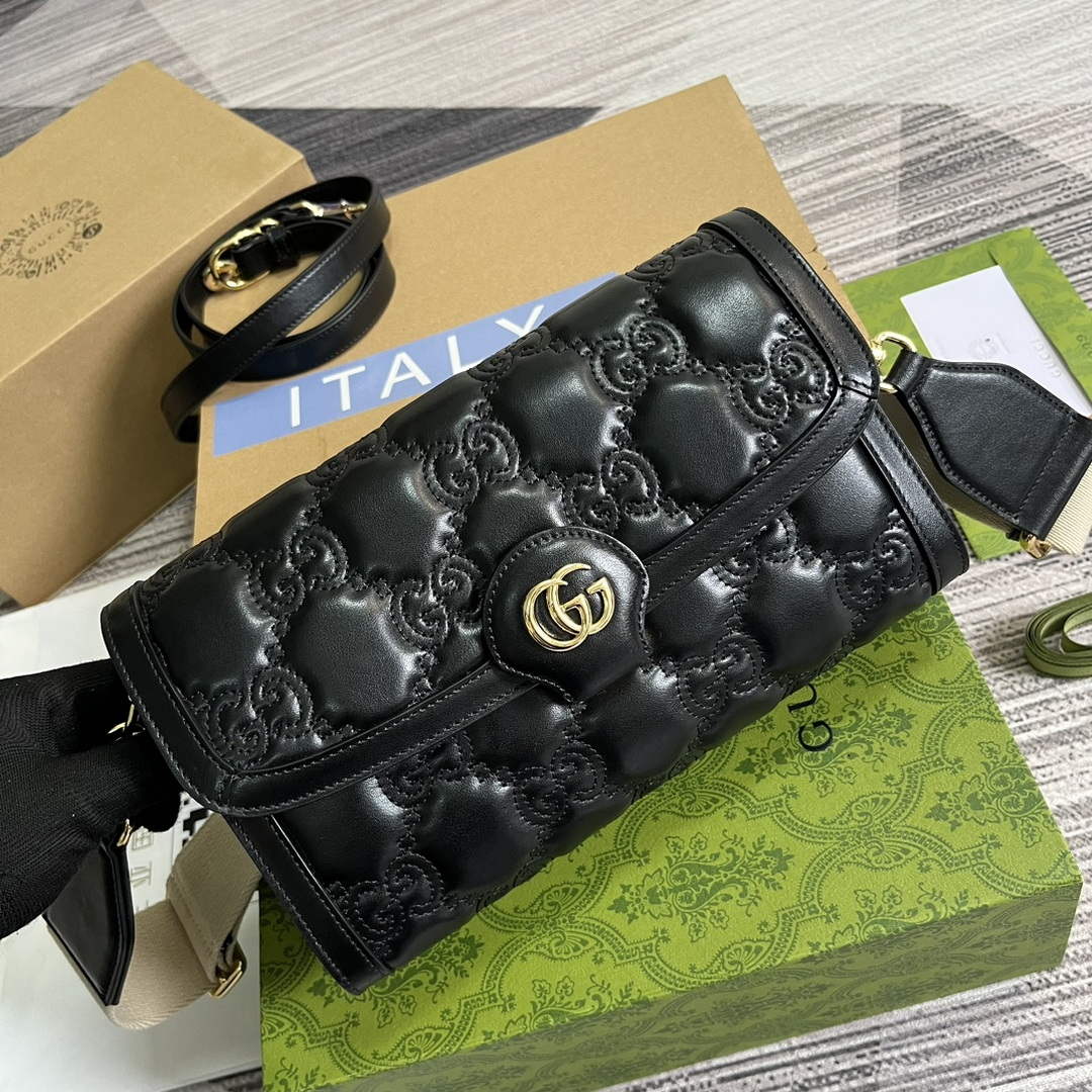 Gucci 724529 GG Matelass¨¦ Small Bag Black