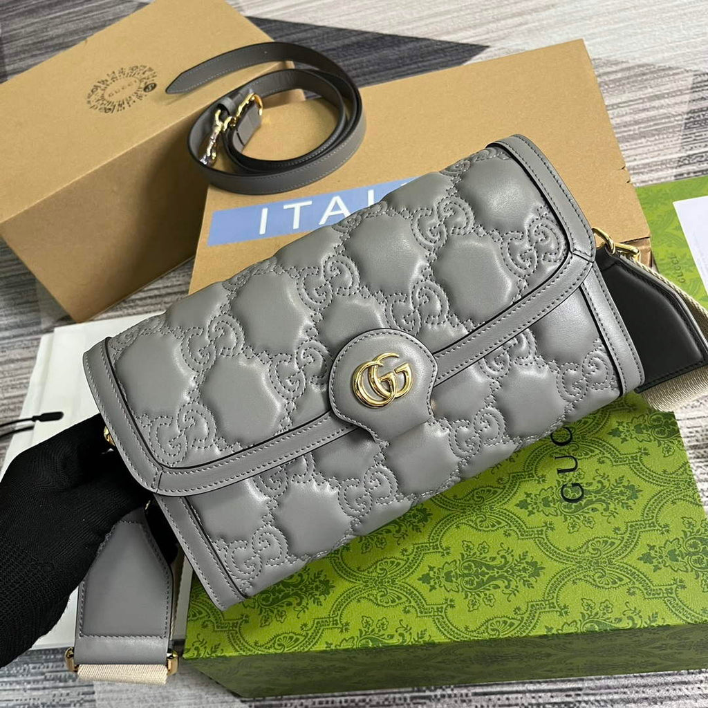 Gucci 724529 GG Matelass¨¦ Small Bag Light grey