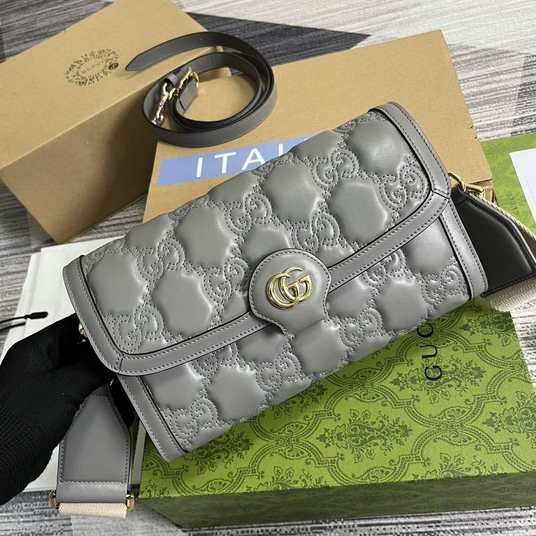 Gucci 724529 GG Matelass¨¦ Small Bag Light grey